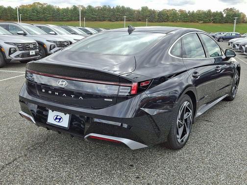 2026 Hyundai SONATA SEL