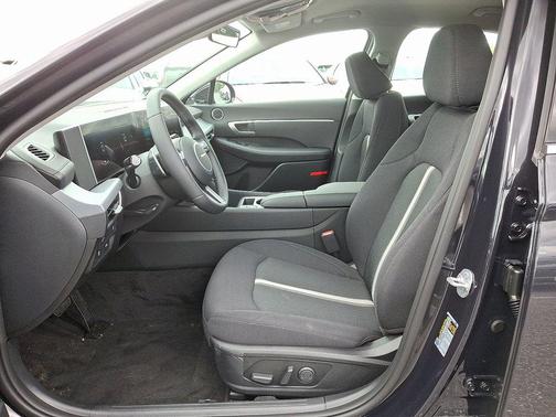 2026 Hyundai SONATA SEL