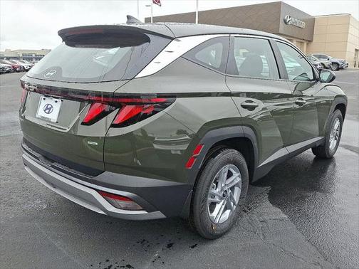 2025 Hyundai TUCSON SE