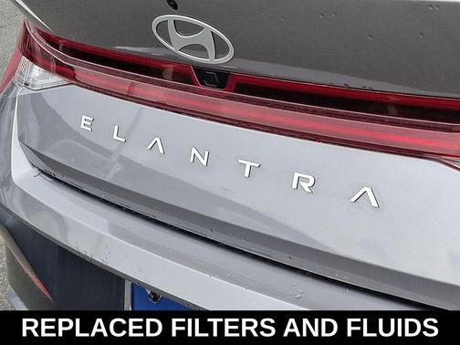 Fluid Metal 2024 Hyundai ELANTRA SEL