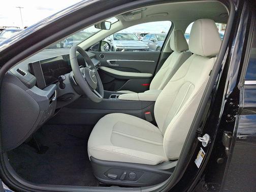 2026 Hyundai SONATA SEL