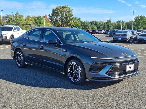 2026 Hyundai SONATA SEL