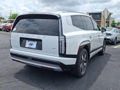 2026 Hyundai IONIQ 9 SEL