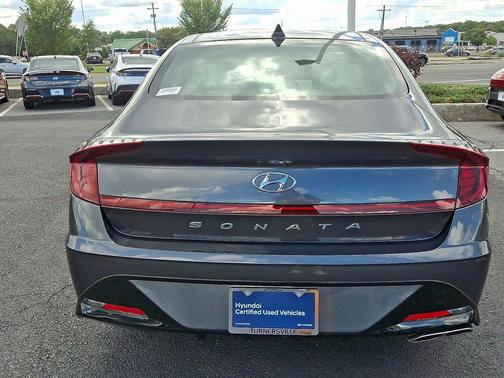 2022 Hyundai SONATA SEL