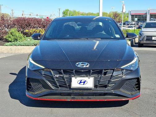 Phantom Black 2022 Hyundai ELANTRA N Base