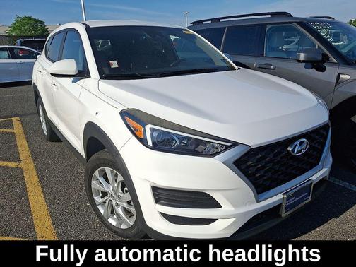 Winter White 2020 Hyundai TUCSON SE