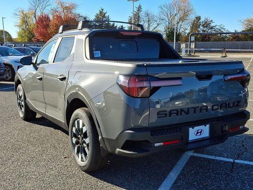 2026 Hyundai SANTA CRUZ SEL Activity
