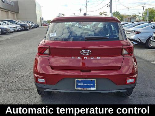2024 Hyundai VENUE Limited