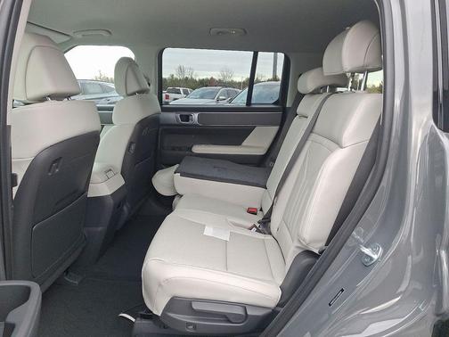 Hampton Gray 2026 Hyundai SANTA FE SEL 2.4