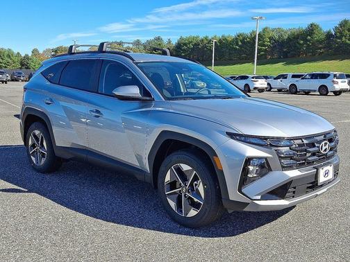 Shimmering Silver 2026 Hyundai TUCSON SEL