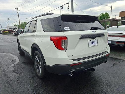 Star White Metallic Tri-Coat 2021 Ford Explorer XLT