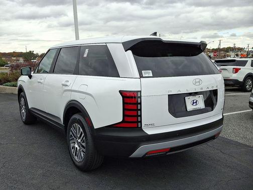 2026 Hyundai PALISADE SE