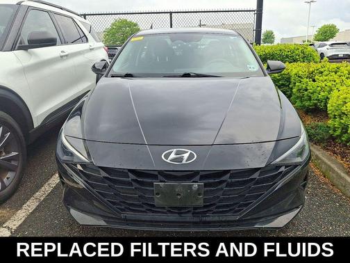 Phantom Black 2023 Hyundai ELANTRA SEL