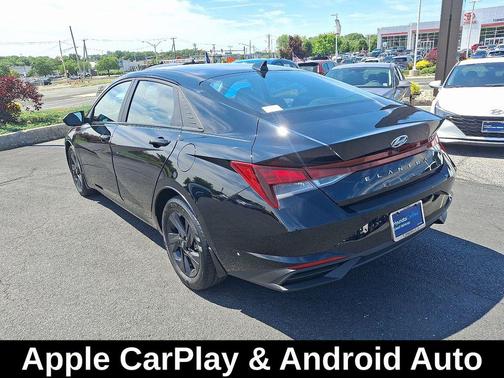 Phantom Black 2023 Hyundai ELANTRA SEL