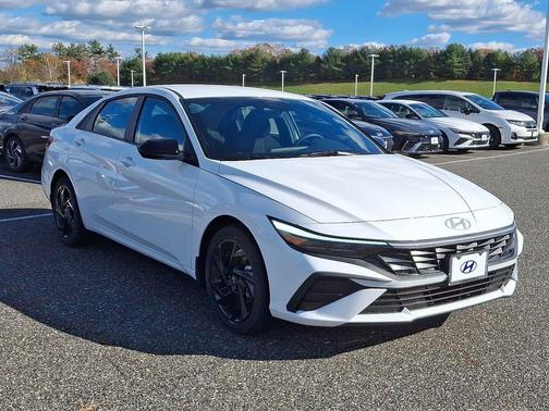 2026 Hyundai ELANTRA Sport