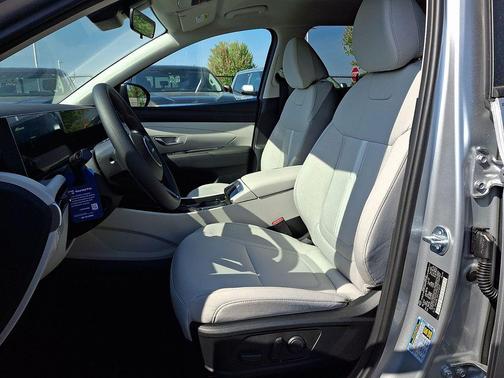 Shimmering Silver 2026 Hyundai TUCSON SEL
