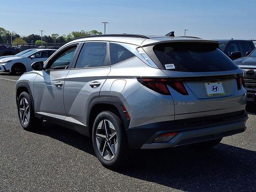 Shimmering Silver 2026 Hyundai TUCSON SEL