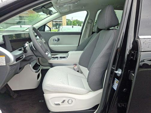 2026 Hyundai IONIQ 9 SE