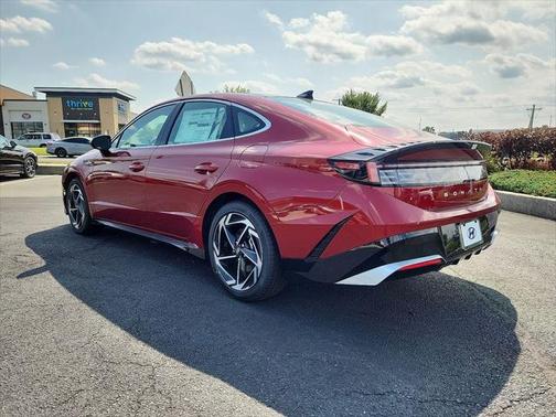 2025 Hyundai SONATA SEL