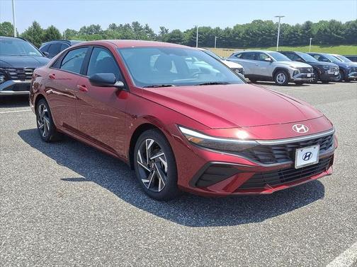 2025 Hyundai ELANTRA Sport