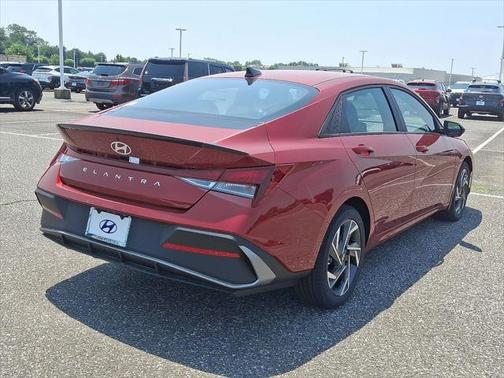 2025 Hyundai ELANTRA Sport