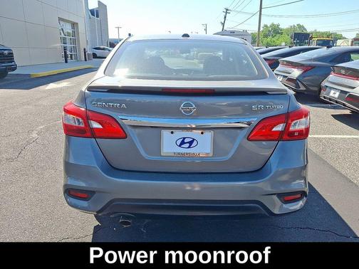 Gun Metallic 2018 Nissan Sentra SR