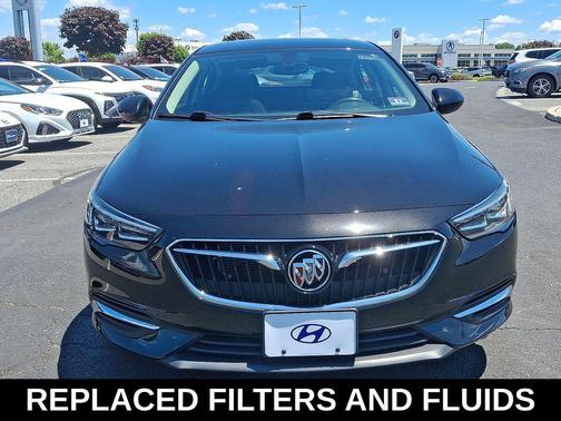 Ebony Twilight Metallic 2019 Buick Regal Sportback FWD Preferred