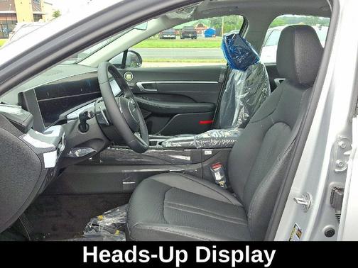 Aero Silver 2025 Hyundai SONATA Hybrid Limited