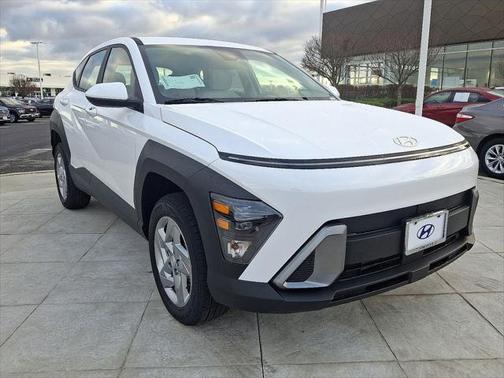 2025 Hyundai KONA SE