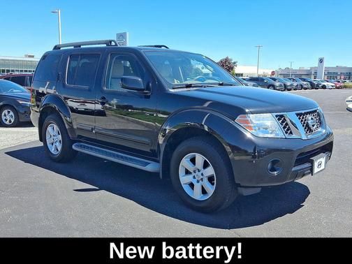 Super Black 2012 Nissan Pathfinder SV