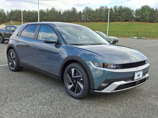 2026 Hyundai IONIQ 5 SE