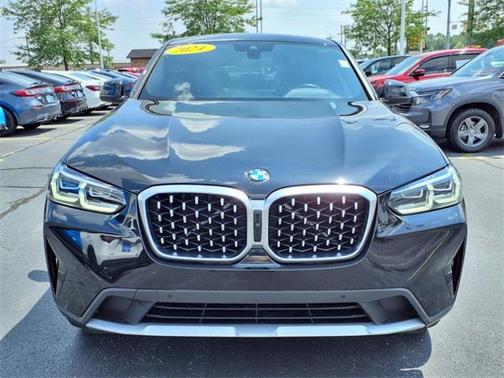 2024 BMW X4 xDrive30i