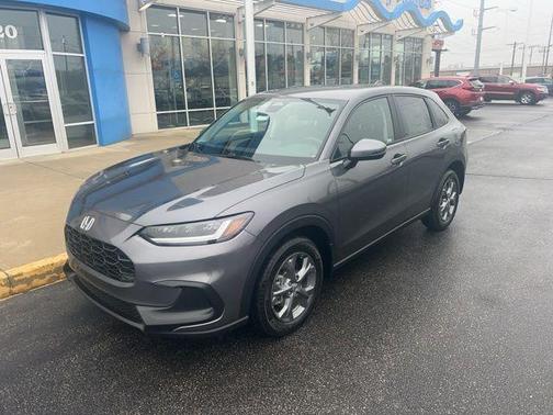 Modern Steel Metallic 2026 Honda HR-V LX