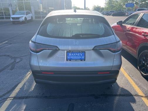 2025 Honda HR-V LX