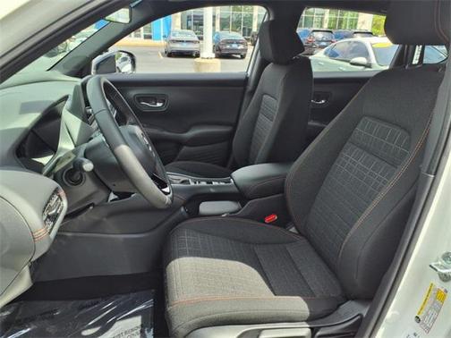 2025 Honda HR-V AWD Sport