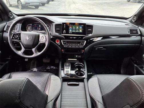 2023 Honda Passport AWD Elite