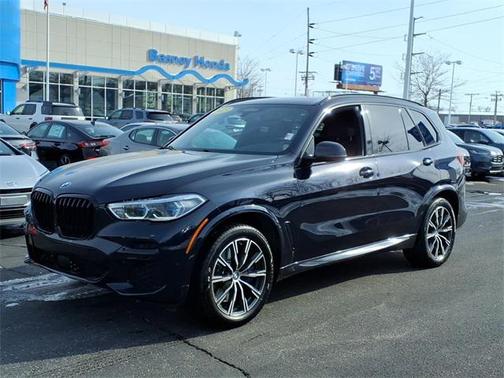 2023 BMW X5 M50i