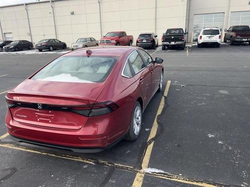 2025 Honda Accord LX 1.5T