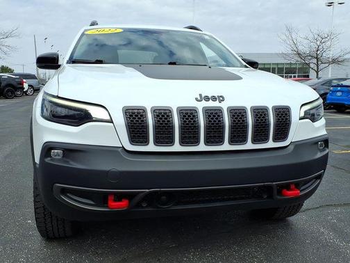 2022 Jeep Cherokee Trailhawk