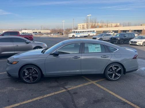 2025 Honda Accord Hybrid Sport