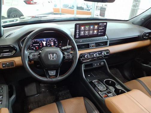 Crystal Black Pearl 2026 Honda Passport AWD TrailSport Elite Blackout