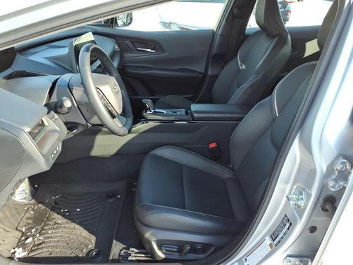 2023 Toyota Prius XLE
