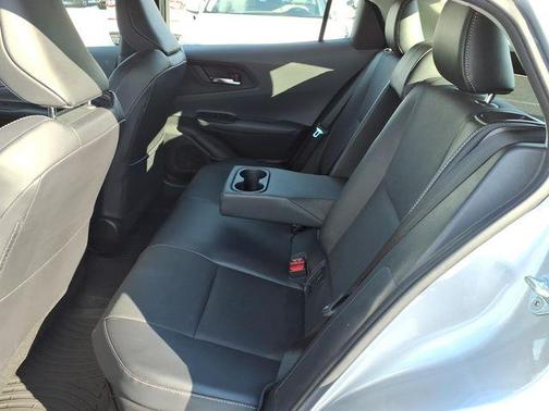 2023 Toyota Prius XLE