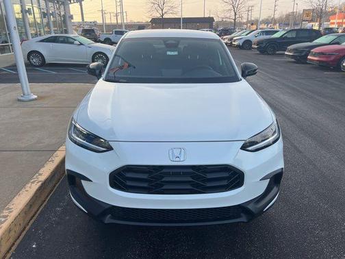 Platinum White Pearl 2026 Honda HR-V AWD Sport SUV