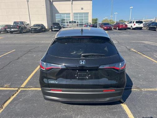 2026 Honda HR-V LX