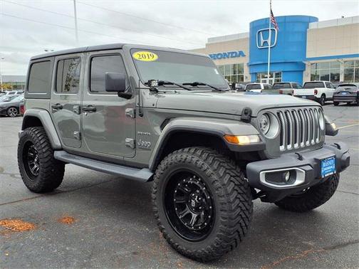 2019 Jeep Wrangler Unlimited Sahara