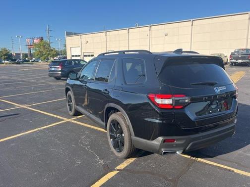 2025 Honda Pilot Black Edition