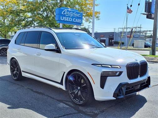 2023 BMW X7 xDrive40i
