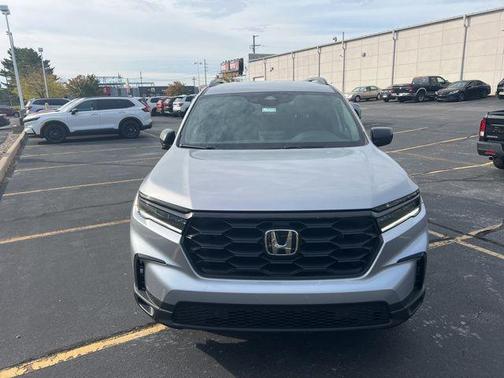2025 Honda Pilot Sport