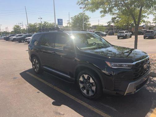 Crystal Black Pearl 2026 Honda Pilot Elite